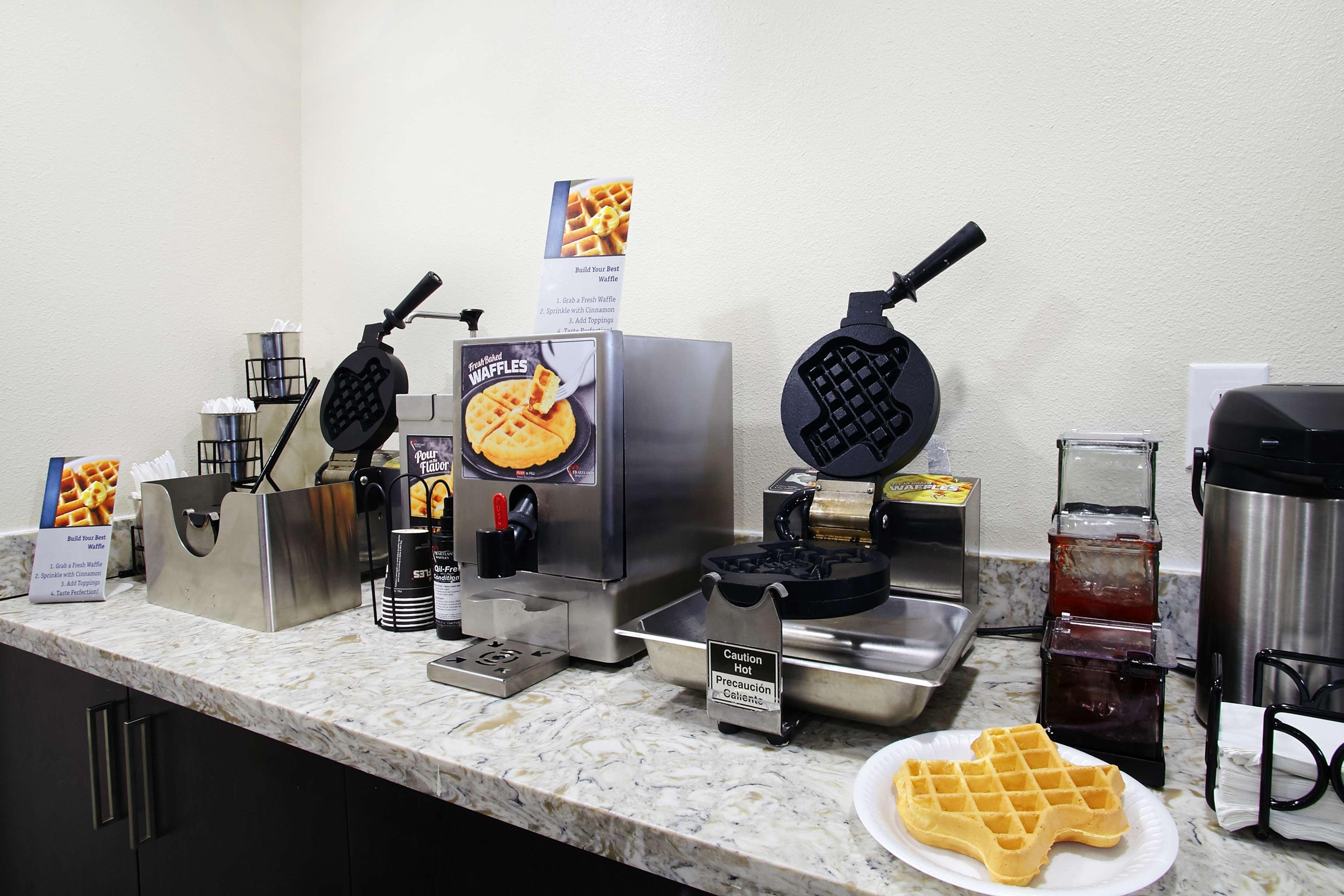 Best Western Plus Madison-Huntsville Hotel Bagian luar foto