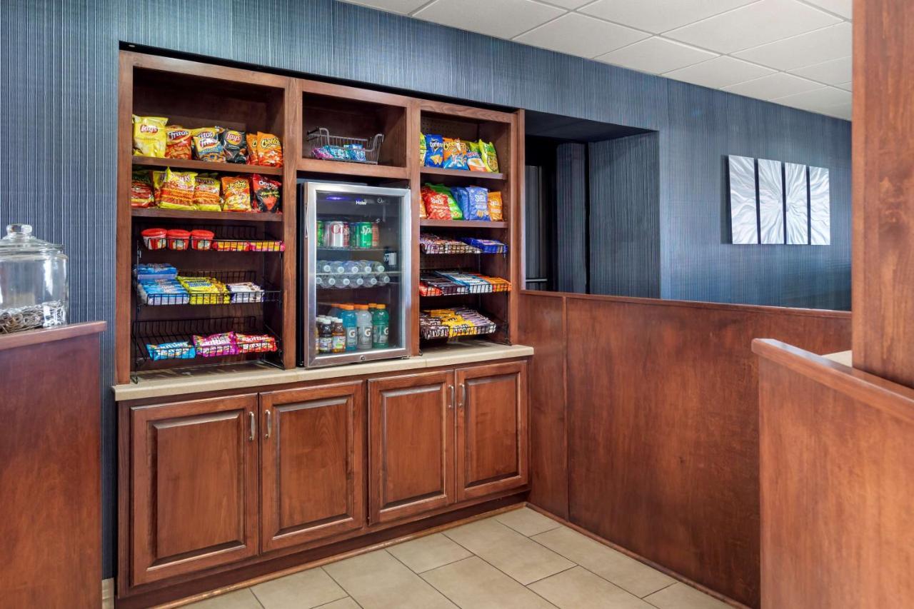 Best Western Plus Madison-Huntsville Hotel Bagian luar foto